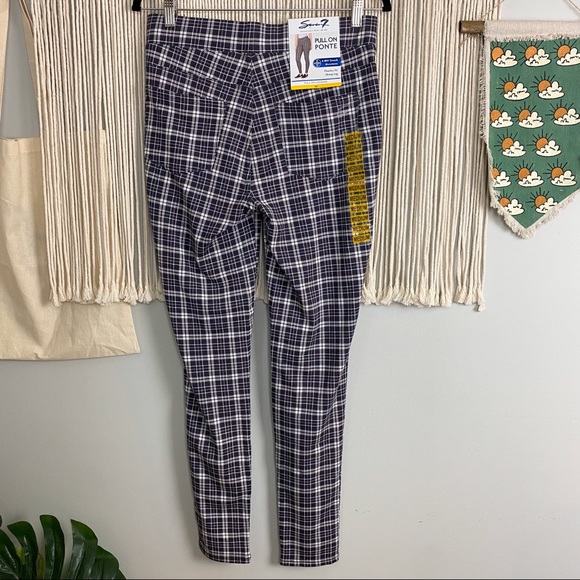 Seven 7 NWT Pull On Pointe Dandy Plaid Grey Skinny Legging Medium - Picture 4 of 10